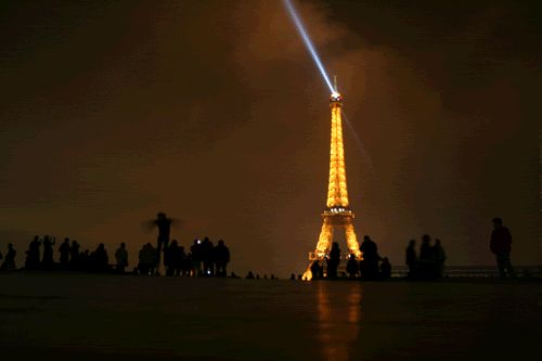 Torre-Eiffel-06.gif